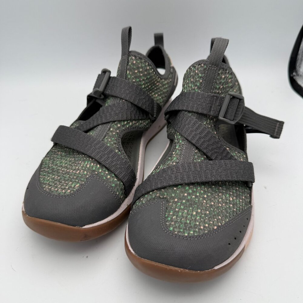 Chaco women's odyssey sandal/shoes - Size 11 -